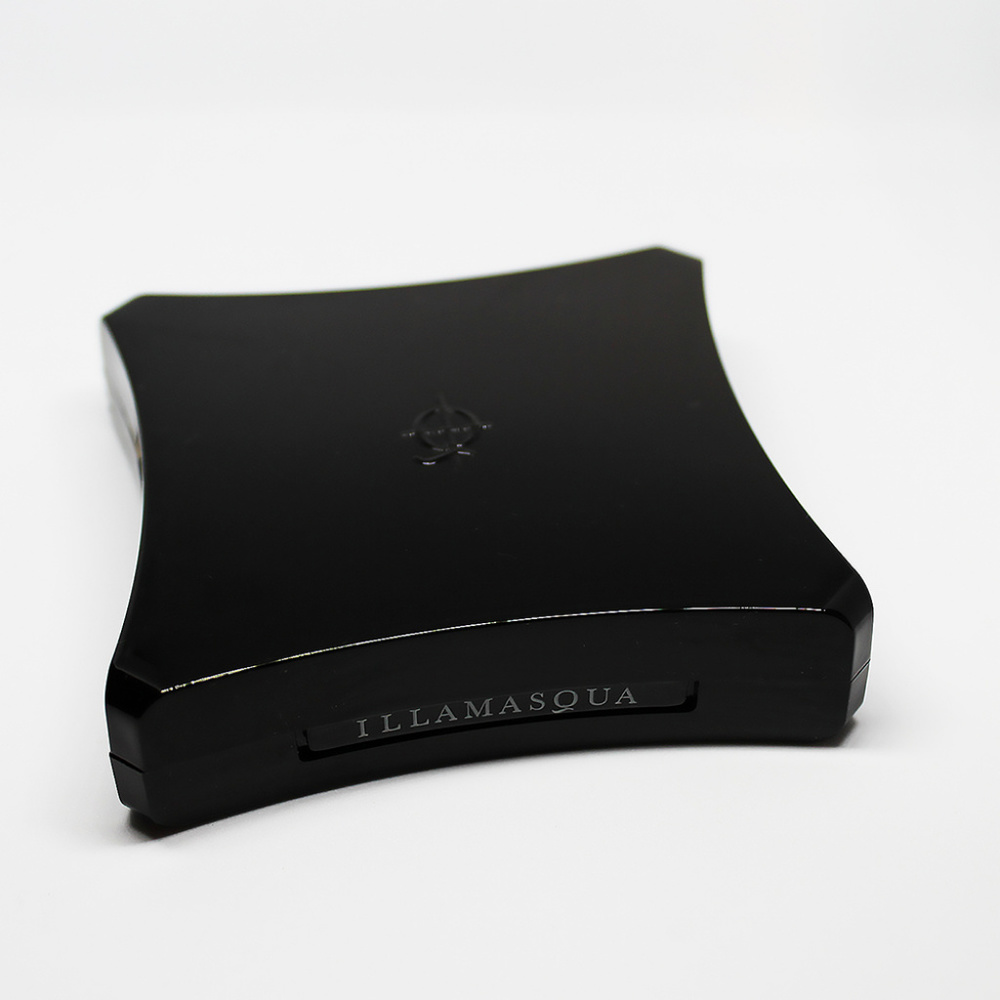 Illamasqua Powder Blush Duo: Katie + Ambition - Picture 2 of 4